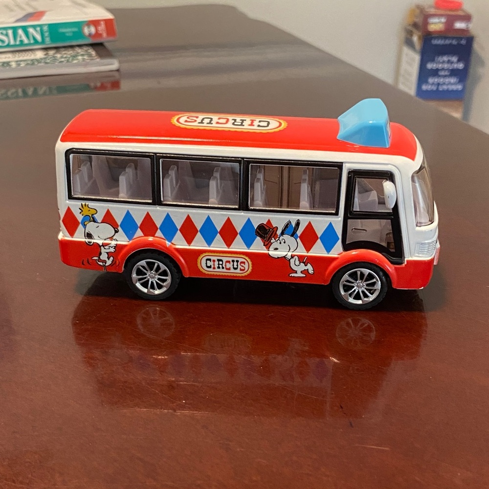 Circus Themed Kids Toy Bus - Red and Blue New